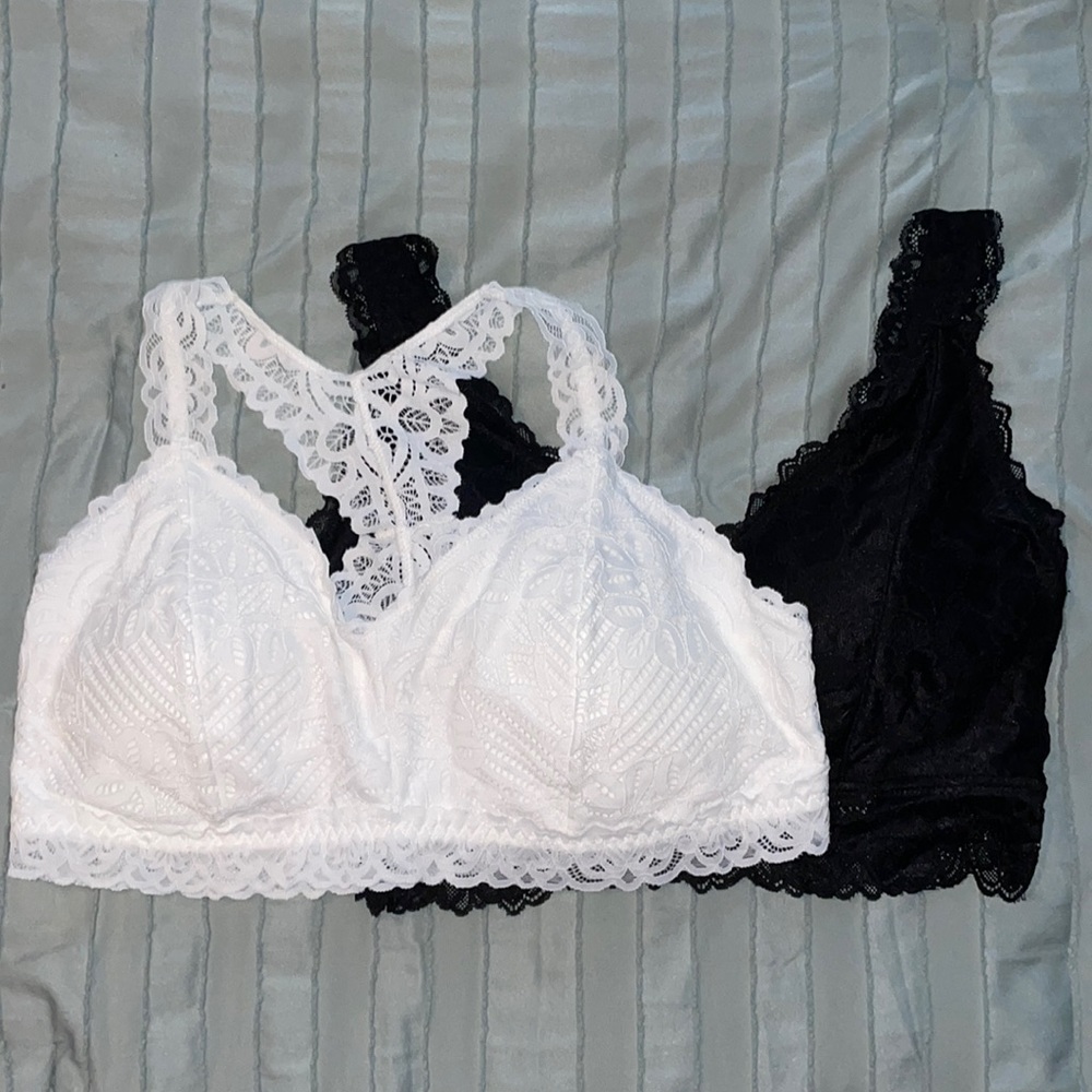 NWOT Maurices Lacy Bralette XL Black & White